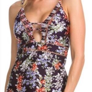 𝅺BECCA Swim NWT Purple Floral Tankini Top Small